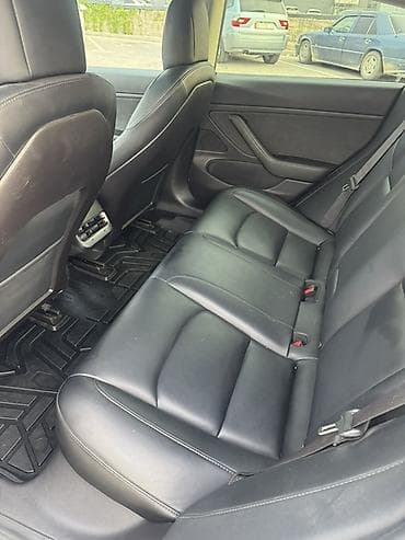 sm x: Tesla Model 3: 2020 г., Электромобиль, Седан — 9