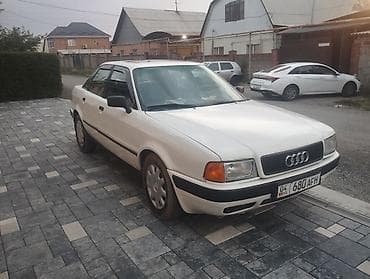 Audi 80: 1992 г., 2 л, Автомат, Бензин, Седан — 3