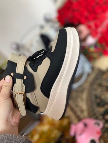 ботасы: Зимний ботас с начесом 2 раза надевала состояние почти новый Купила — 2