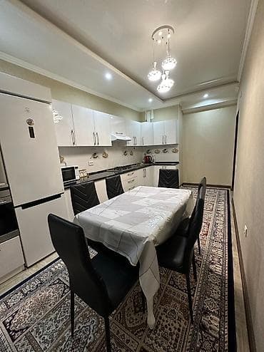 Батирлерди сатуу: 3 бөлмө, Менчик ээси, Чогуу жашоосу жок, Толугу менен эмереги бар — 9