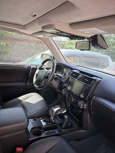 off roud: Toyota 4Runner: 2020 г., 4 л, Автомат, Бензин, Внедорожник — 7