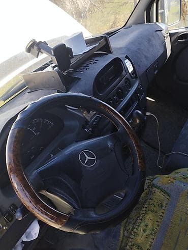 насос печки мерс 124: Легкий грузовик, Mercedes-Benz, Стандарт — 1