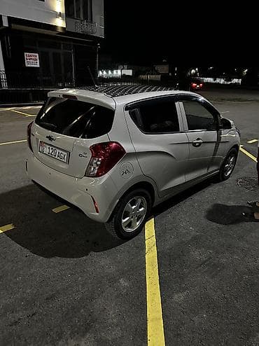 chevrolet treker: Chevrolet Spark: 2016 г., Вариатор, Хэтчбэк — 5