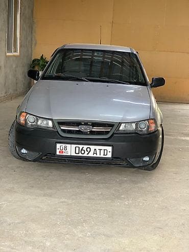даево матиз 1: Daewoo Nexia: 2010 г., Седан — 4