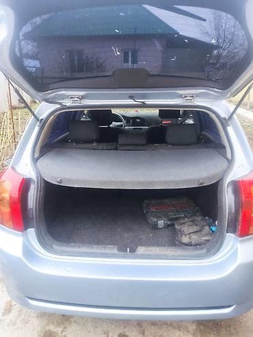 Унаа сатуу: Toyota Corolla: 2004 г., 1.6 л, Кол менен иштөөчү, Бензин, Хетчбек — 7