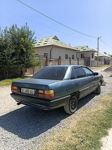 тунуке бу: Audi 100: 1989 г., 1.8 л, Кол менен иштөөчү, Бензин, Седан — 1