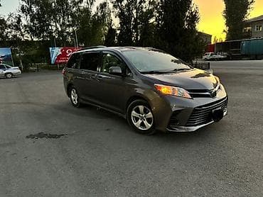 сиденья на минивен: Toyota Sienna: 2019 г., 3.5 л, Автомат, Бензин, Минивэн — 1