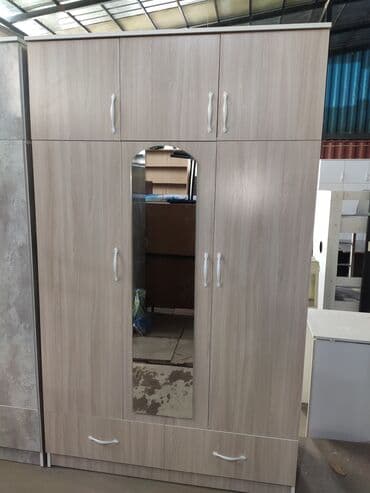 купить шифоньер недорого: Шкафы новые Новый шифонер Трехдверные - 13500 Ширина 1.30 Высота 2.15 — 20