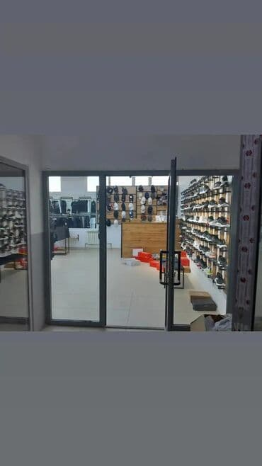 продаю действующий бизнес бишкеке: Продаю Бутик В торговом центре, 81 м², 2 этаж — 7