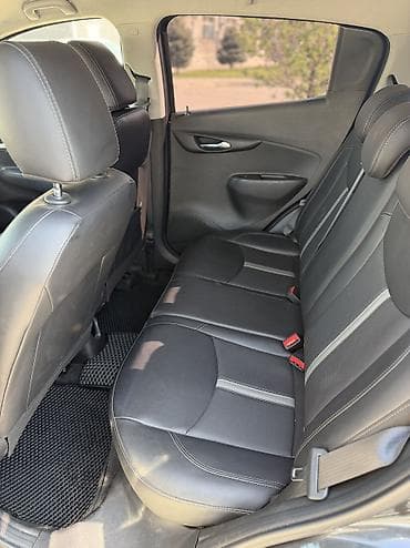 Продажа авто: Chevrolet Spark: 2020 г., 1 л, Вариатор, Бензин, Хэтчбэк — 9