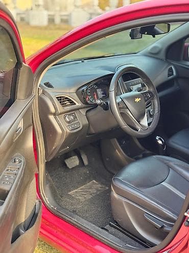 Продажа авто: Chevrolet Spark: 2019 г., 1 л, Автомат, Бензин, Хэтчбэк — 7