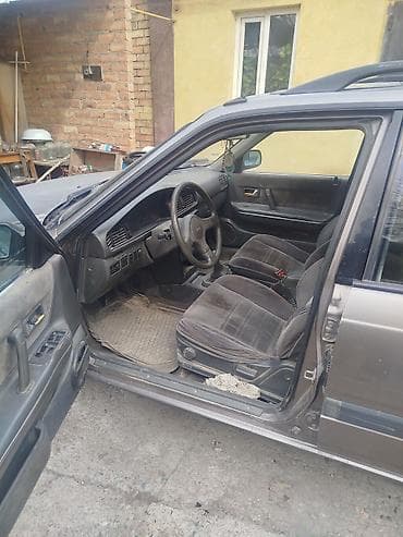 rf 2: Mazda 626: 1991 г., 2.2 л, Ручные, Бензин, Универсал — 5