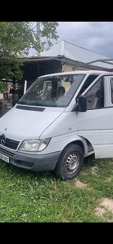 мерседес гигант кабина: Легкий грузовик, Mercedes-Benz, Дубль — 9