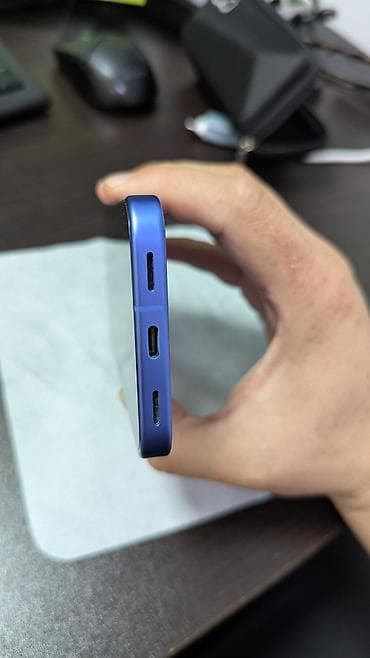 Техника жана электроника: Google Pixel 10, Колдонулган, 128 ГБ, түсү - Көк, eSIM — 5