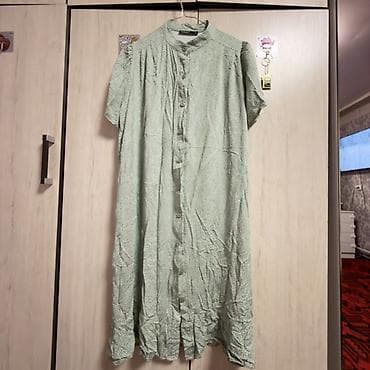 Жеке буюмдар: Күнүмдүк көйнөк, Жай, Кыска модель, Вискоза, Аял көйнөгү - эркек көйнөгү, S — 1