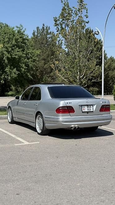 Продажа авто: Mercedes-Benz E-Class: 2002 г., 4.3 л, Автомат, Бензин, Седан — 4