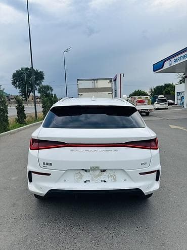 BYD: BYD E2: 2023 г., Автомат, Электромобиль, Кроссовер — 5