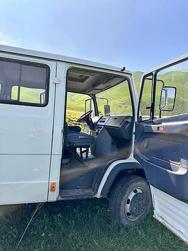 814 d: Mercedes-Benz Vario: 2002 г., 4.3 л, Дизель, Фургон — 6