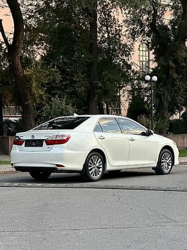 салон на фит: Toyota Camry: 2016 г., 3.5 л, Автомат, Бензин, Седан — 4