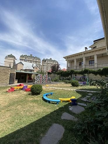 Бала бакчалар, бала багуучулар: 🏡 Сдается в аренду шикарный особняк в районе Акун! ✨ Идеальный — 1