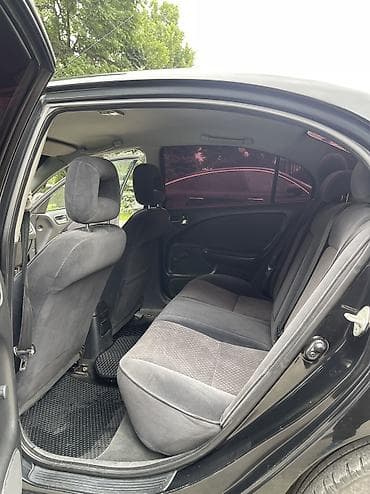 пена для авто: Toyota Avensis: 2002 г., 1.8 л, Механика, Бензин, Седан — 8