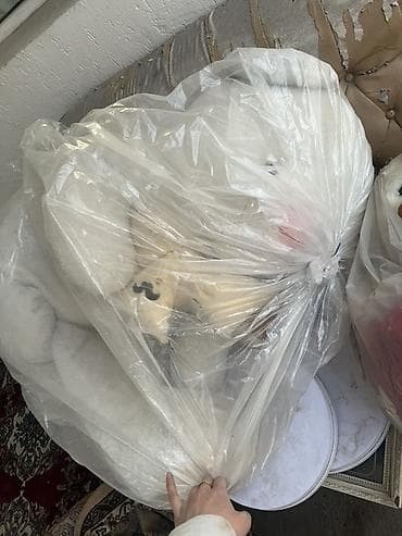 Мягкие игрушки. Большая мишки и 2 маленькие мишки