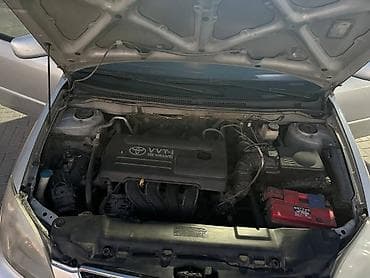 corolla e120: Toyota Corolla: 2003 г., 1.6 л, Механика, Бензин, Хэтчбэк — 6