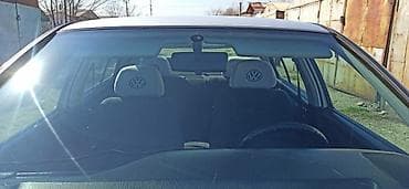 hella: Volkswagen Vento: 1993 г., 1.8 л, Автомат, Бензин, Седан — 9