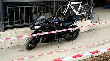 Спортбайк Kawasaki, 250 куб. см, Бензин, Взрослый, Б/у