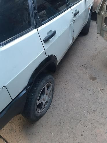 машыналар афтамат бишкек: ВАЗ (ЛАДА) 2109: 1999 г., 1.6 л, Механика, Бензин, Хетчбек — 2