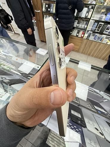 а5 2017: Samsung Galaxy S24, 512 ГБ, цвет - Бежевый, eSIM — 7