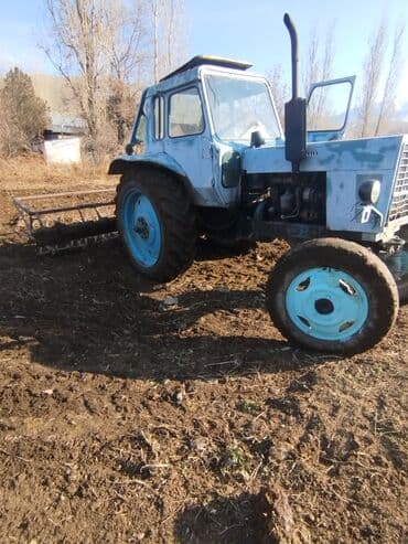 мебель пуфик: Тракторы и навесное оборудование 1) Колёсный трактор с кабиной — 1