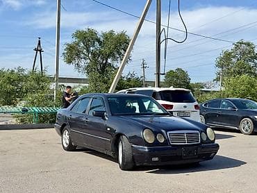 210: Mercedes-Benz E-Class: 1996 г., 2.3 л, Механика, Бензин, Седан — 3