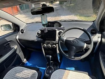 Toyota Ist: 2003 г., 1.3 л, Автомат, Бензин, Хэтчбэк — 5