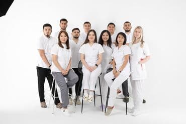 требуется мастер маникюра без опыта: Администратор. Салон красоты — 3