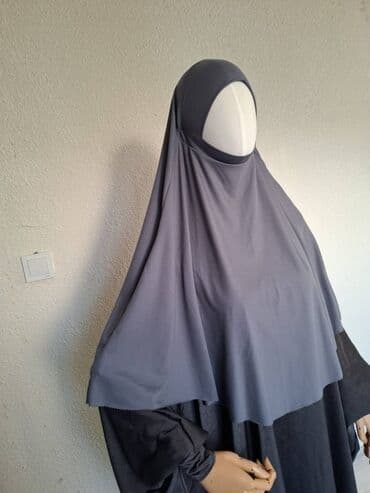 срочно продаю в связи с переездом: Платок, Осень-весна, Однотонный — 2