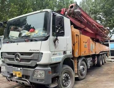 бетономешалка запчасть: Бетононасос, Mercedes-Benz, 2015 г., более 60 м — 1