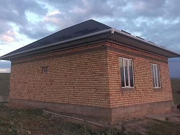 Жер уй сатылат 4 комнат свет бар адрес: Ош ачы-30-кочо 54 уй