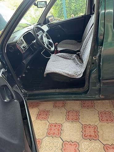 гольф карт: Volkswagen Golf: 1997 г., 1.6 л, Механика, Бензин, Хэтчбэк — 5