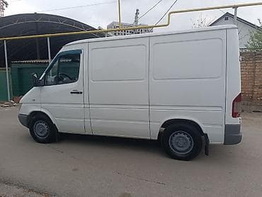 sprinter 315: Грузовой фургон Mercedes‑Benz Sprinter CDI (короткая база, средняя — 1