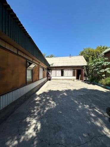 продаю дом в киркомстроме: Дом, 250 м², 3 комнаты, Старый ремонт — 6