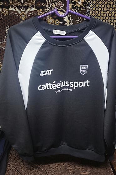 Свитерлер: Продаю новую кофту размер 54 Цена 600 сом — 1