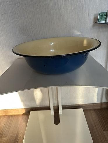 Эмалированный таз толстостенный классической формы. Диаметр 58 см. -