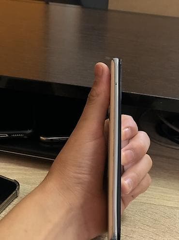 Мобильные телефоны и аксессуары: Samsung Galaxy A50, Б/у, 64 ГБ, цвет - Белый, 2 SIM — 5