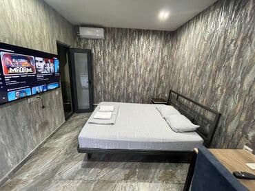 квартир и домов: Студия, Душевая кабина, Постельное белье, Кондиционер — 1