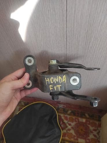 Тормозные системы: Подушка мотора Honda Оригинал — 1