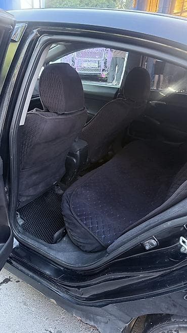 1: Honda Civic: 2009 г., 1.3 л, Автомат, Гибрид, Седан — 6