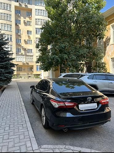 windom 2003: Toyota Camry: 2020 г., 2.5 л, Автомат, Гибрид, Седан — 2