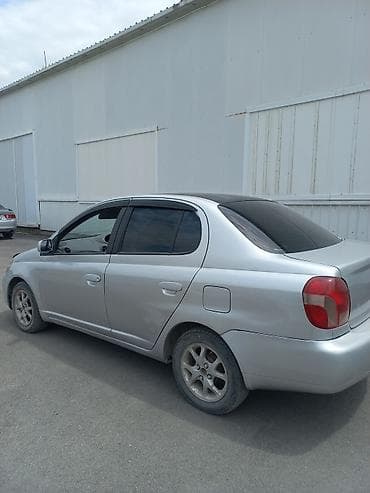 Продажа авто: Toyota Platz: 2000 г., 1.5 л, Автомат, Бензин, Седан — 4