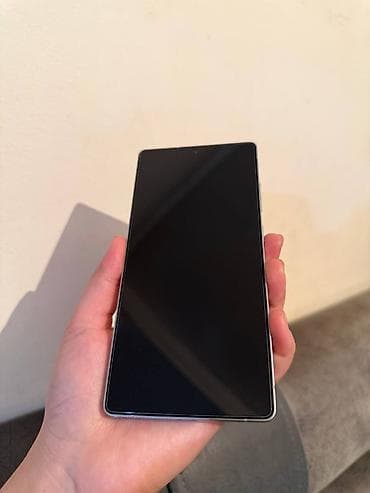 самсунг 23: Samsung Galaxy S25 Plus, Б/у, цвет - Белый, 1 SIM — 3